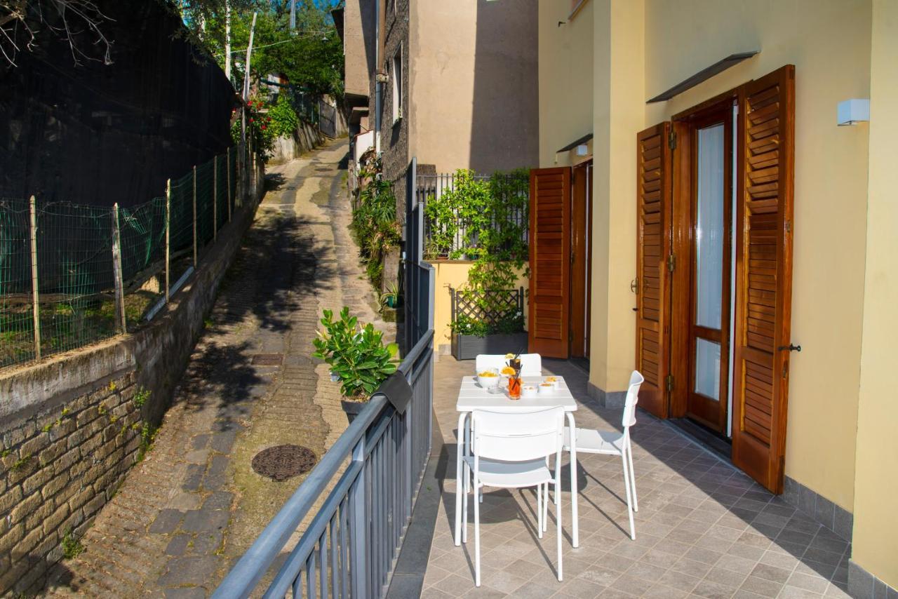 On' Michele Guest House Sorrento Exterior photo